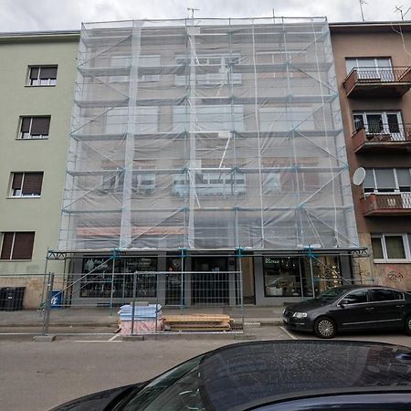 Apartment Keglich Загреб Екстериор снимка