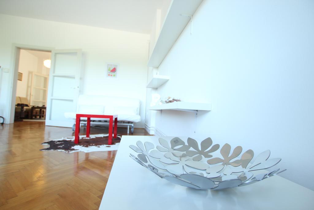 Apartment Keglich Загреб Екстериор снимка