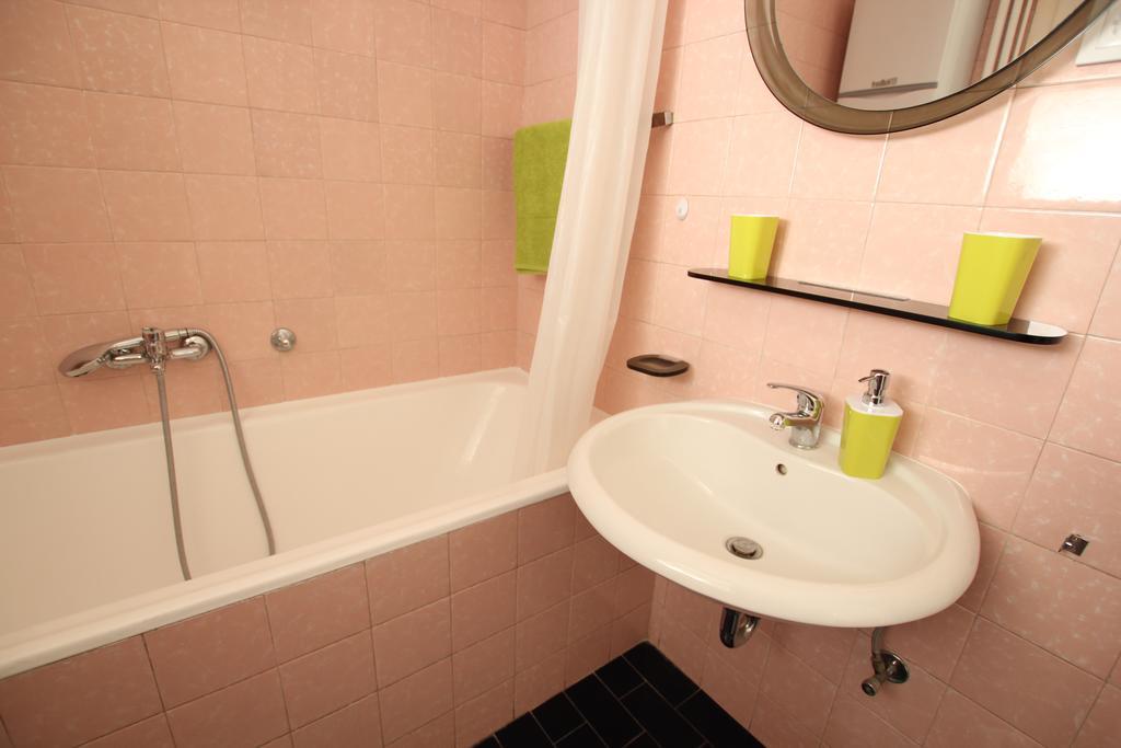 Apartment Keglich Загреб Екстериор снимка