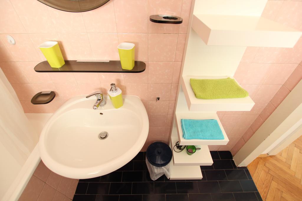 Apartment Keglich Загреб Екстериор снимка